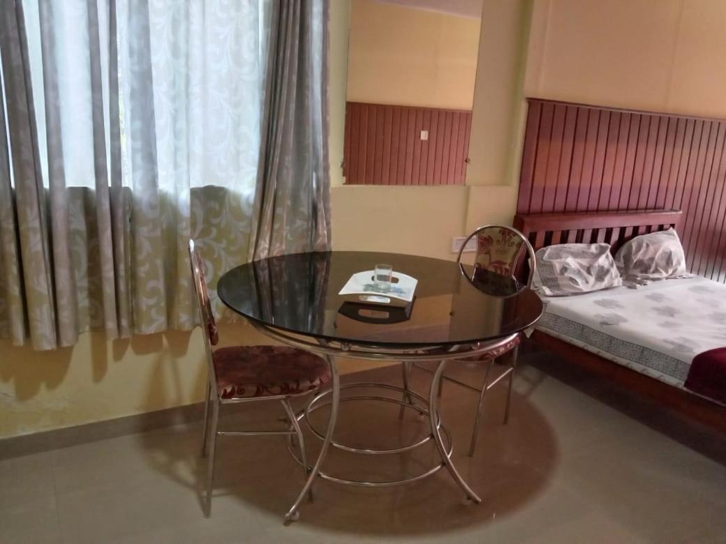Riya Home Stay Munnar Anaviratty Exterior foto